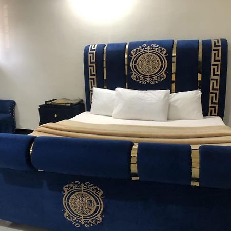 Hotel Islamabad Crown Rawalpindi Exterior foto